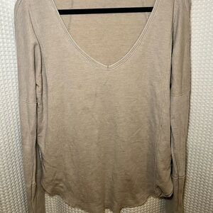 Lucky Brand Taupe Long Sleeve V-Neck Top